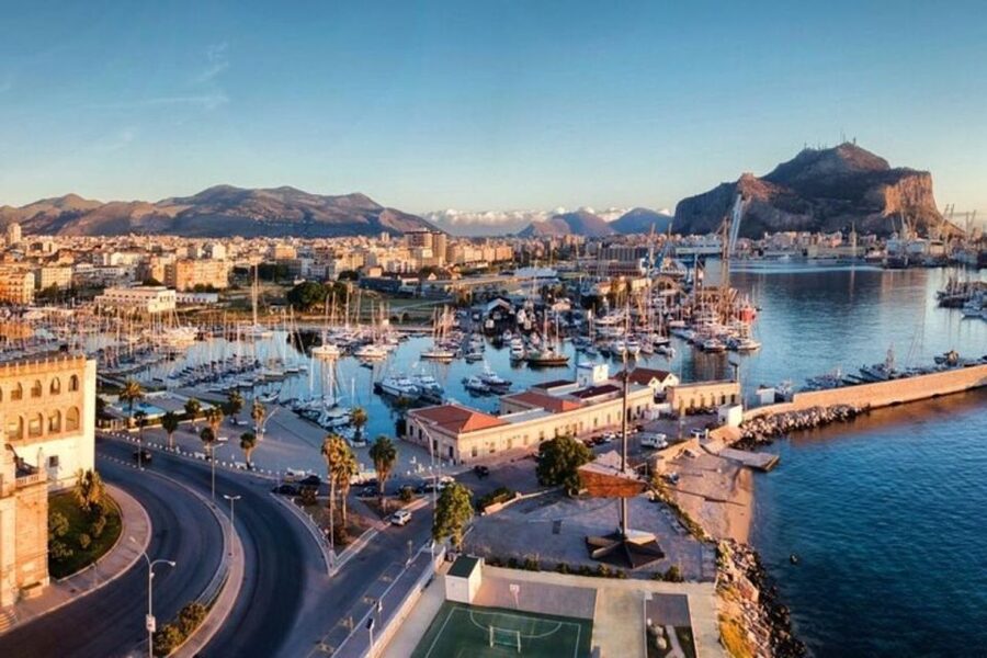Palermo : Historic Markets & monuments Walking Tour - Quattro Canti and the meeting of four quarters