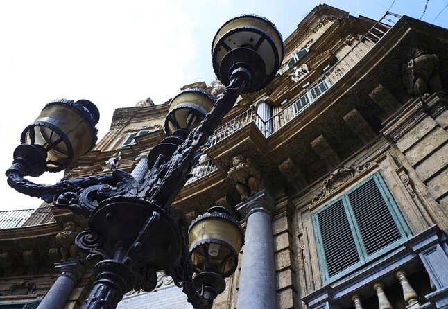 Palermo in 2 hours Main monuments and historic markets - Key points before you book