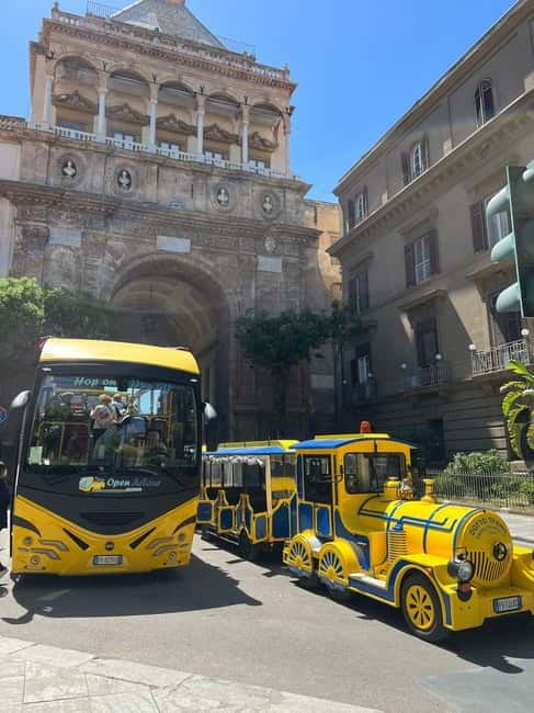 Palermo: Tour of the historic center by train - What this Palermo train tour really offers