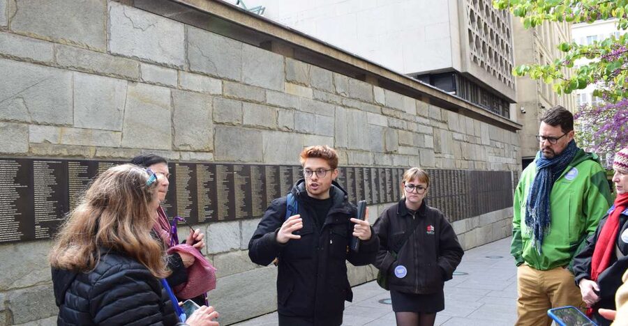 Paris: Le Marais & Montmartre Jewish History Walking Tour - Why this Paris walk is worth your afternoon