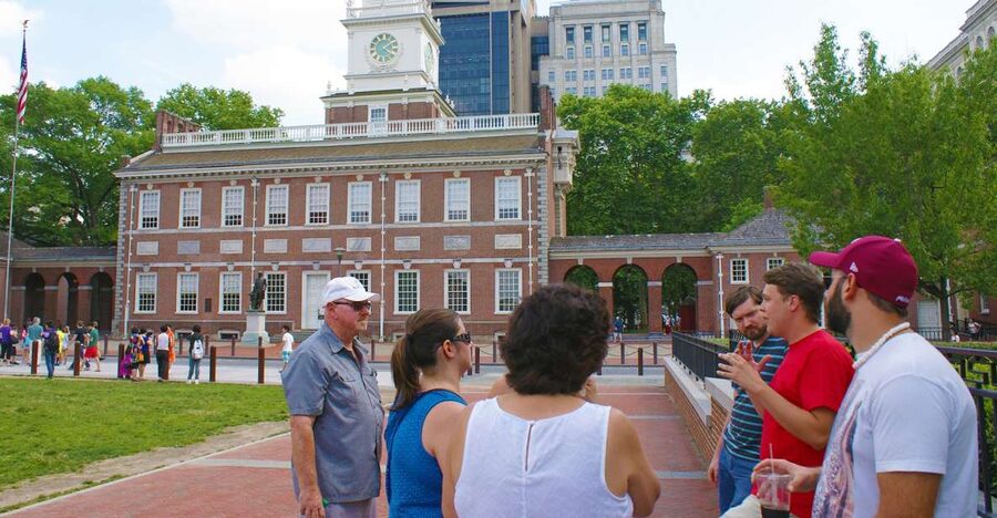 Philadelphia: History, Highlights & Revolution Walking Tour - Independence Mall and Independence Hall