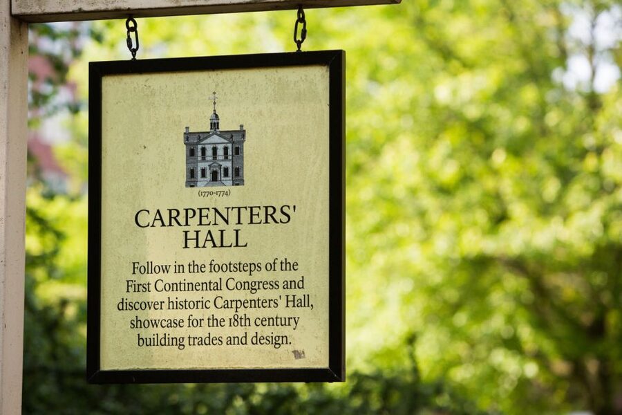 Philadelphia: Revolution and The Founders History Tour - Betsy Ross, Paul Revere, and the wider cast
