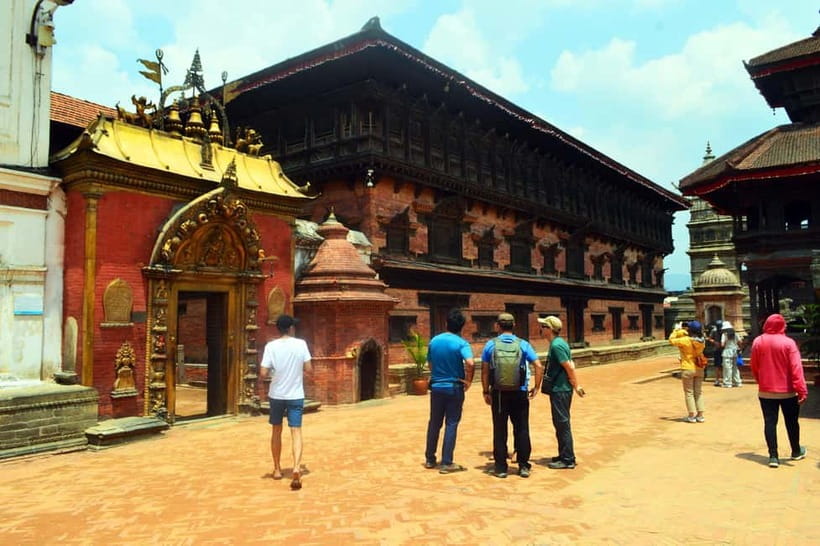 Pick 2-Wonders of Kathmandu: A 3-Hour Heritage Hop - Guides, drivers, and the value of a private group