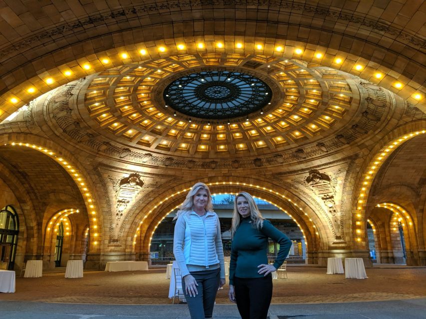 Pittsburgh: Evening Ghost & History Downtown Walking Tour - What this Pittsburgh ghost walk really is