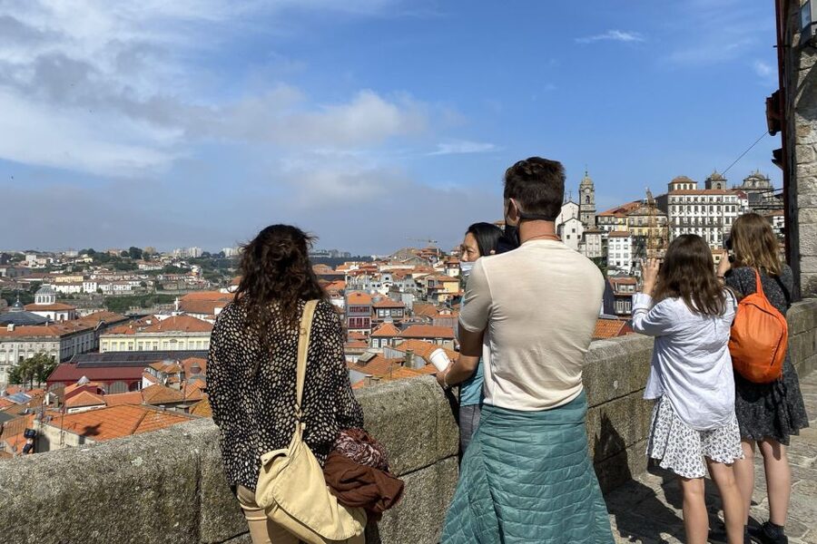 Porto: Historical Center Walking Tour - Clérigos Tower and Porto from above