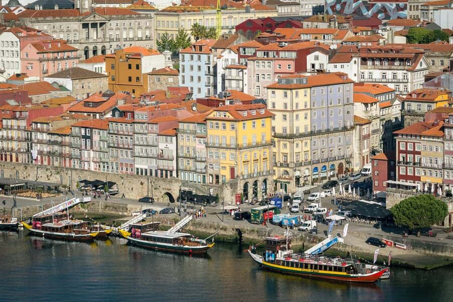 Porto: Private & Flexible Walking Tour in Historic Center - Starting at Ribeira Square beside the Douro