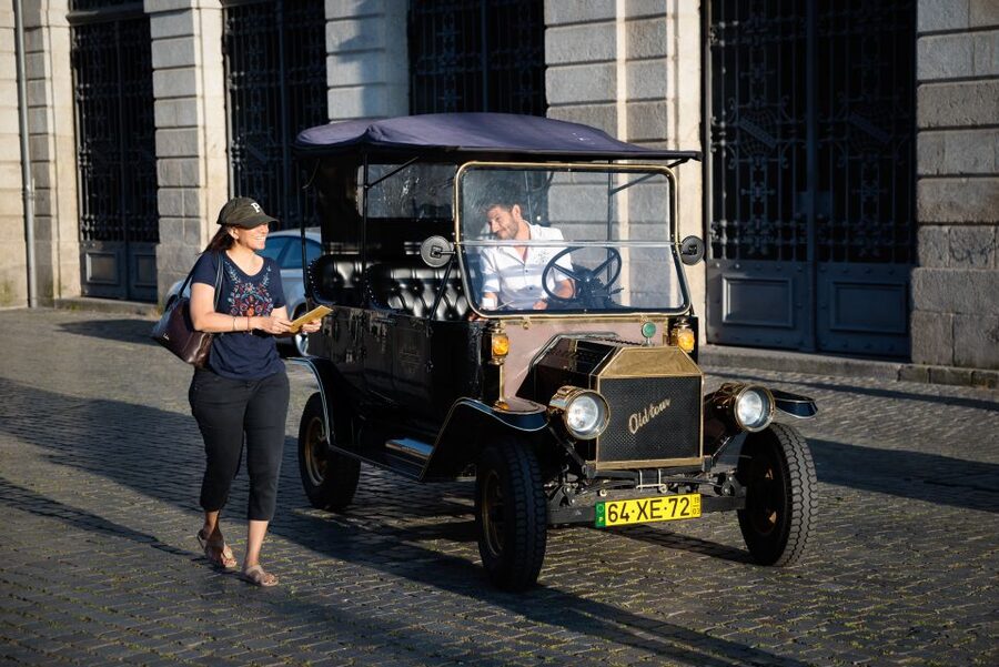 Porto: Private Tour of the Historic City in a Ford T Car - Who will enjoy this most