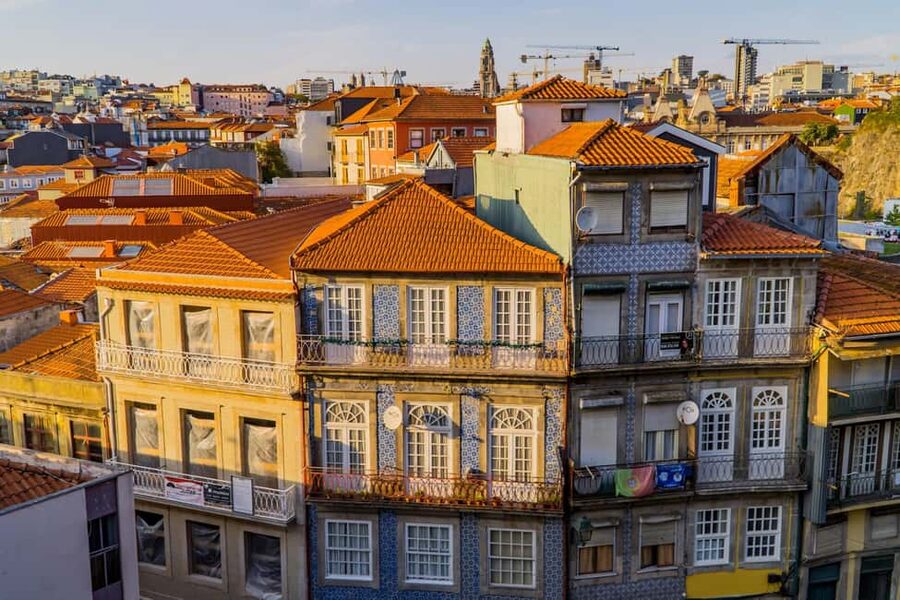 Porto: Walking Tour Through History, Culture & Amazing Views - Pace, weather, and practical preparation