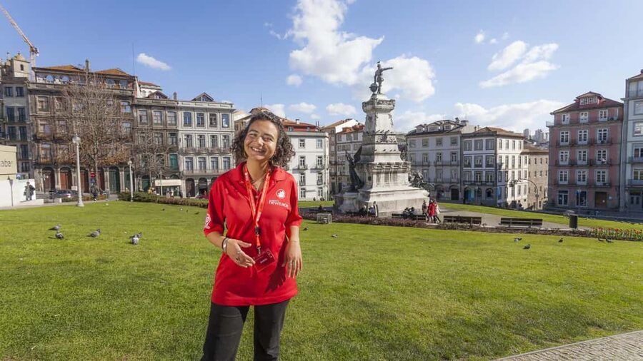 Porto: Walking Tour Through History, Culture & Amazing Views - Lello Bookstore and the Harry Potter connection