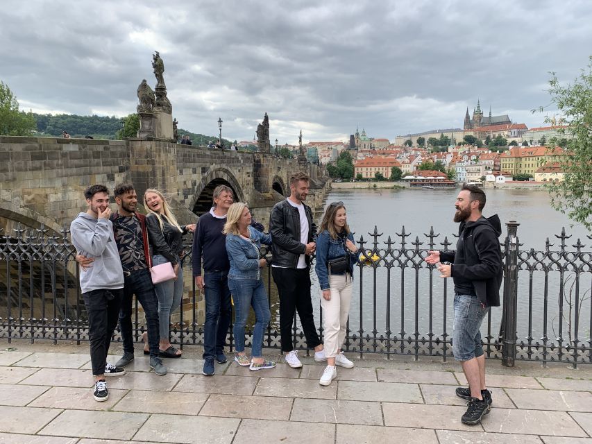 Prague: Historic Pubs Tour with Drinks - Key points at a glance