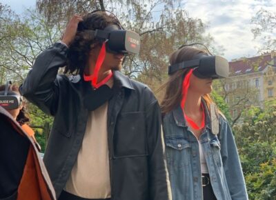 Immersive History Walking Tour and VR