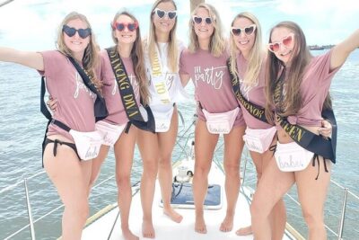 Private Afternoon Sailing/Dolphin & History Tour on 43ft Mystique