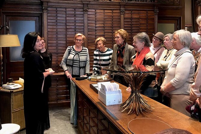 Private Antwerp's Diamonds and Jewellery Old City Center Historic Tour - Zirkstraat and Antwerp’s first diamond cutter