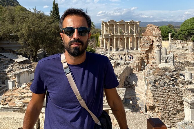 Private Cultural Tour of Istanbul with Certified Guide - Murat’s guiding style and the value of a private group