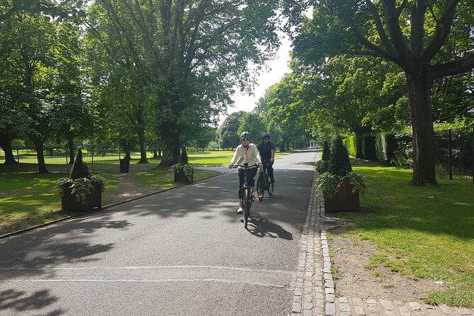 Private Dublin Historical and Heritage Tour by Bike - Starting On Capel Street And Grattan Bridge