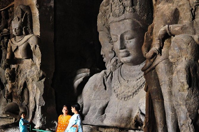 Private Elephanta Caves UNESCO World Heritage Site Tour - A quick look at the Gateway of India