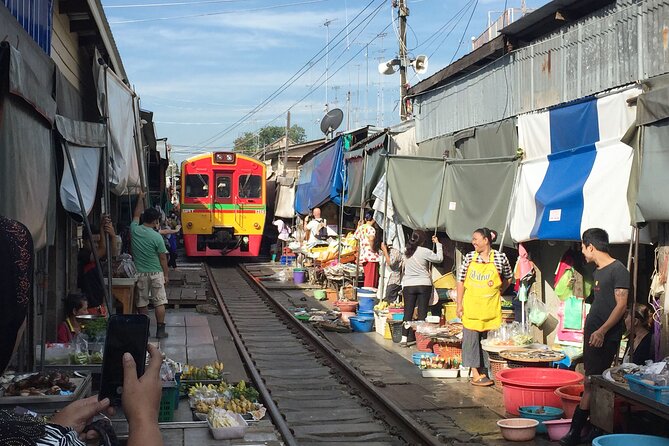 Private Excursion to Floating Market and Ayutthaya World Heritage - Damnoen Saduak: market stalls from a longtail boat