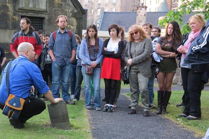 Private Greyfriars Kirkyard history tour - A dark tour without the theatrical scares