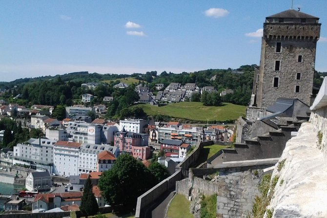 Private Guided History tour of Lourdes - Starting at the Lourdes sanctuary and grotto