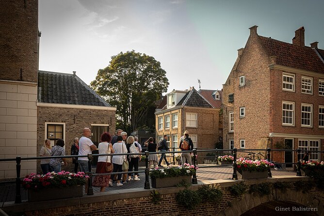 Private Guided Walking Tour Historical Dordrecht - Hof van Holland and the final pieces of the story