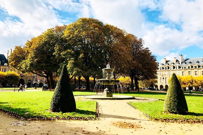 Private Half Day Historic Tour - Sainte-Chapelle, the Palais de Justice, and the Conciergerie