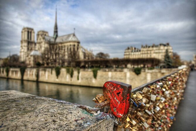 Private Half Day Historic Tour - The Marais, from aristocratic quarter to fashionable district