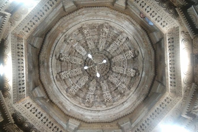 Private Heritage Walking Tour in Jaisalmer Fort and Old Bazaar - Why a private walk works well in Jaisalmer