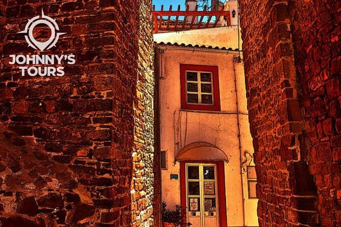 Private Historical Tour in Algarve - Senhora da Rocha and the chapel above the sea