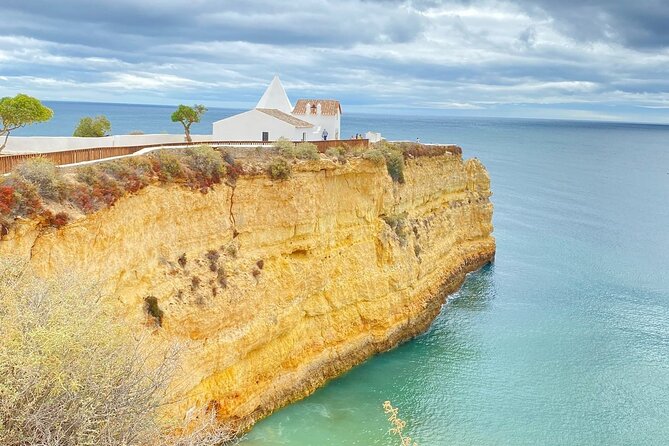 Private Historical Tour in Algarve - Fonte Santa spring and the climb to Fóia
