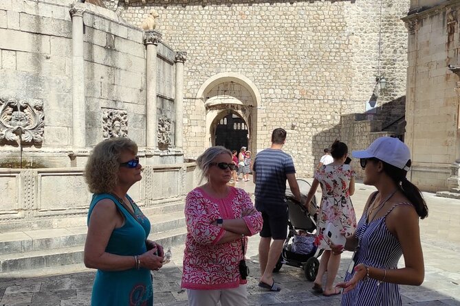 Private History Old Town and City Wall Tour in Dubrovnik - Walking Dubrovnik’s famous City Walls