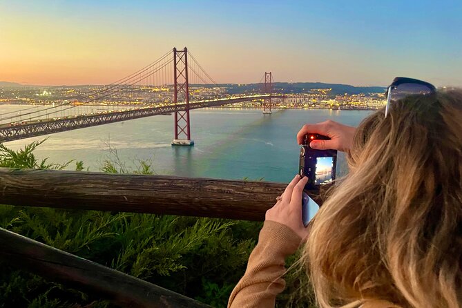 Private Lisbon-Arrábida Wine Tour: 3 Wineries, Coast & Heritage - Pickup, Pace, and Who Should Book