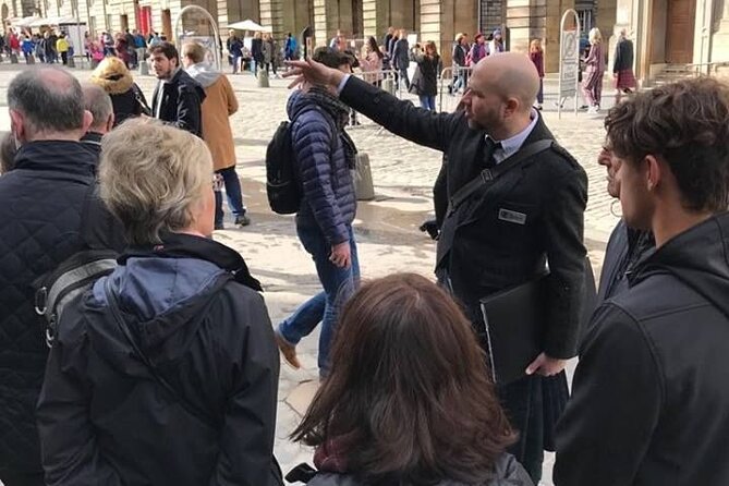 Private Royal Mile walking tour - Discover the history of our most famous street - Who should book this Royal Mile tour?