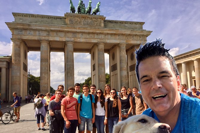 Private Taxi Tour City East & West History and Architecture 3-4h - Why a private taxi is a smart way to meet Berlin