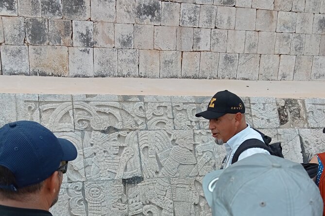 Private Tour in Chichen Itza Official History Guide - Why a private guide changes Chichen Itza