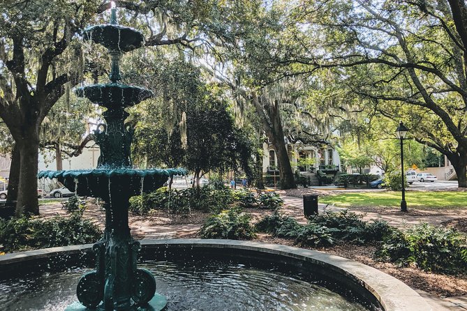 Private Tour of Savannah's Historic/Victorian Districts & Bonaventure Cemetery - Why a private car works well in Savannah