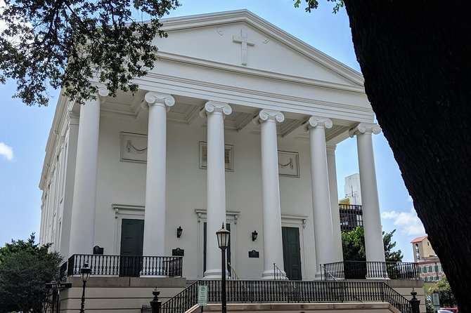 Private Tour of Savannah's Historic/Victorian Districts & Bonaventure Cemetery - Bonaventure Cemetery and the Midnight connection