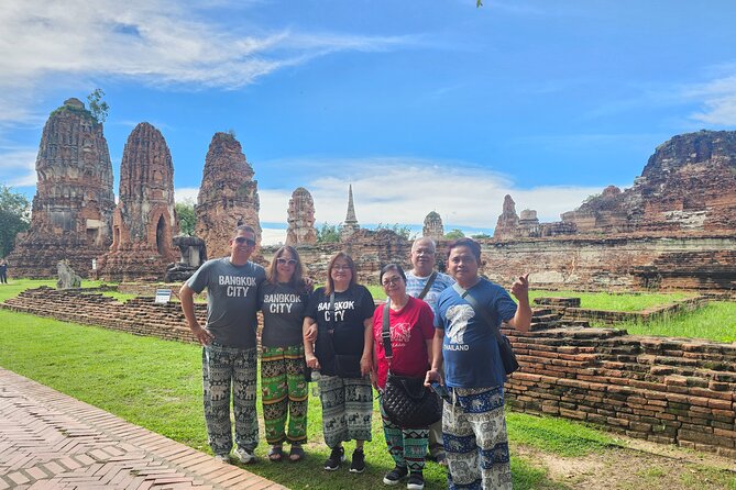 Private Tour to Ayutthaya, World Heritage Site with Boat Tour - Wat Phanan Choeng and the giant seated Buddha