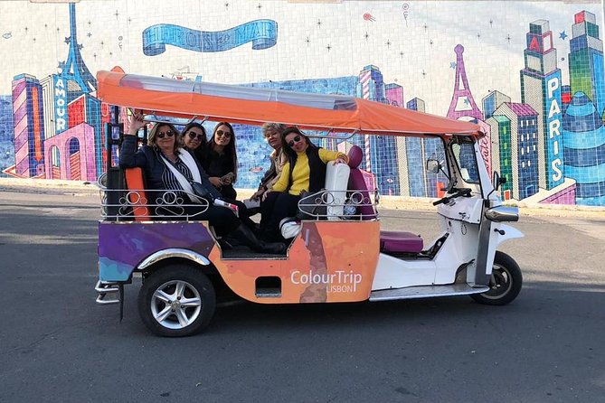 Private Tuk Tuk Tour Through Lisbon’s Historical Streets - Lisbon Cathedral and the city’s oldest core