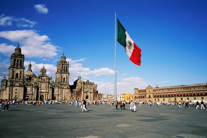 Private Walking Tour Gems of the Historic Center of Mexico City - Templo Mayor and the foundations of Tenochtitlan