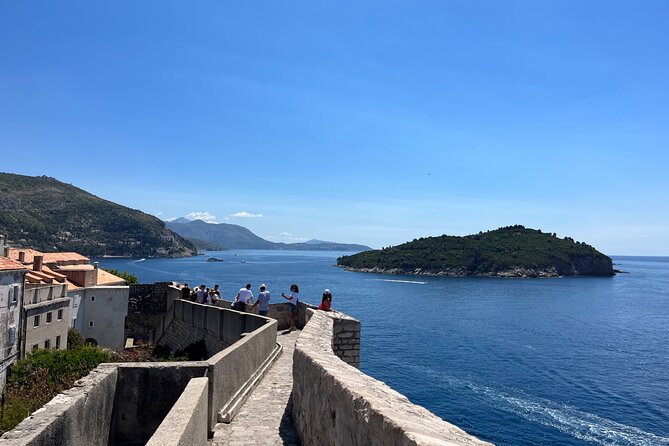 Private Walking Tour of Dubrovnik Hidden Gems and History - The Cathedral and its optional treasury