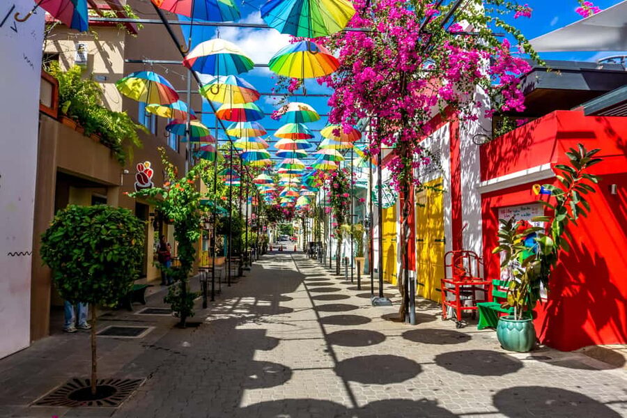 Puerto Plata: City tour through the historic old town - Starting at Taino Bay with a small local company