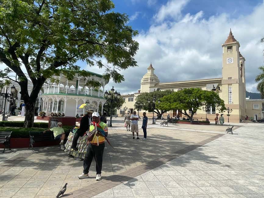 Puerto Plata: Half-Day Historic and Cultural Highlights Tour - Cigar, amber, and larimar stops mix culture with commerce