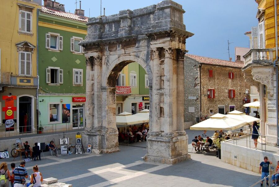 Pula: Historic Walking Tour with Local Guide & City Views - A private conversation rather than a fixed script