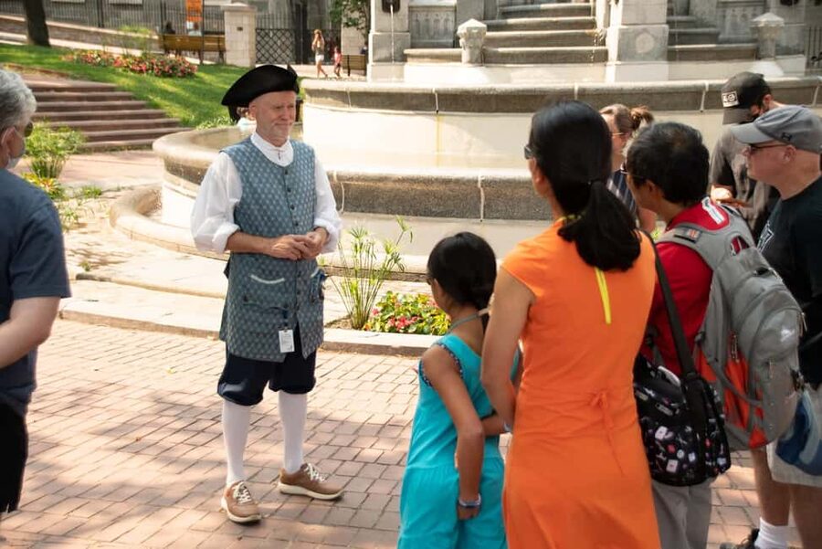 Quebec City: Old Quebec Historical Walking Tour - Key points to know before you book