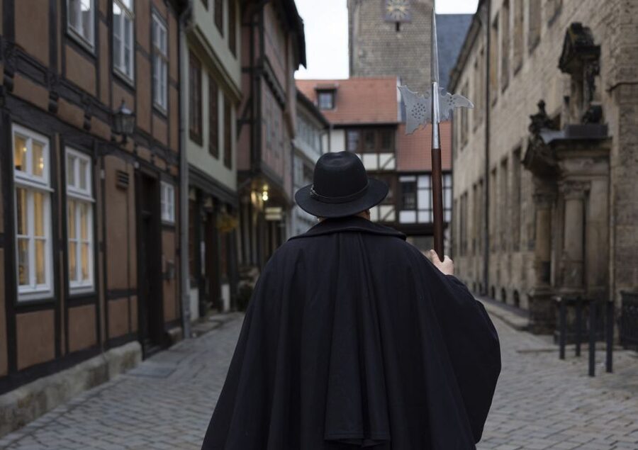 Quedlinburg: Historical Old Town Evening Walking Tour - Key points at a glance