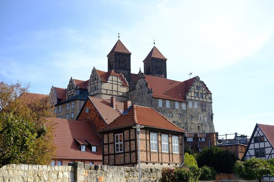Quedlinburg UNESCO World Heritage Group Tour (private) - Starting at Quedlinburg’s market square