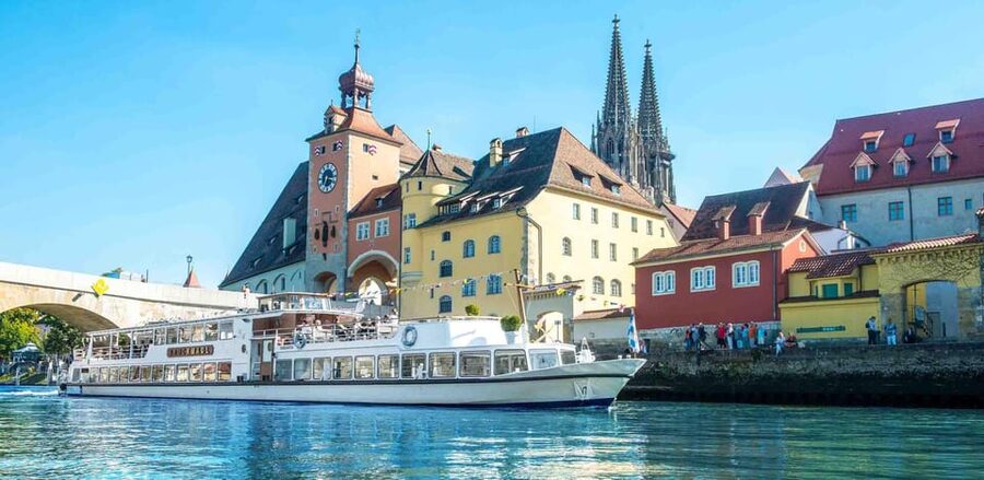 Regensburg: City Highlights Historical Boat Tour - Key Points Before You Book