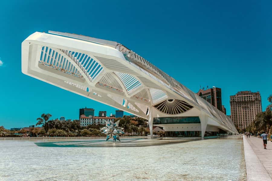 Rio: Olympic Boulevard, Museum of Tomorrow & History Tour - Walking Olympic Boulevard to the Museum of Tomorrow