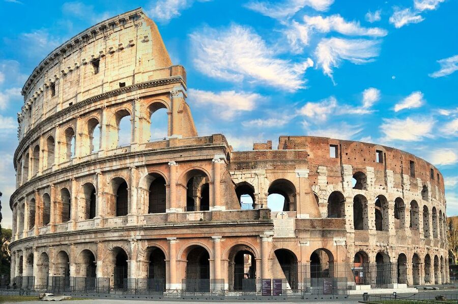 Rome: Colosseum, Arena Floor & Ancient Rome Tour - Meeting point and timing in central Rome
