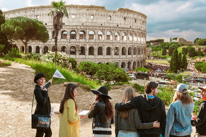 Rome: Colosseum Arena Floor, Roman Forum and Palatine Hill Tour - What this Rome tour does well